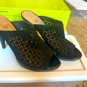 An Impo classic, black suede heels, never worn.